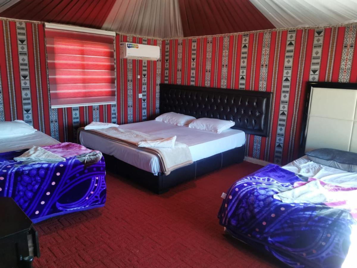 Wadi Rum Oscar Camp Bagian luar foto