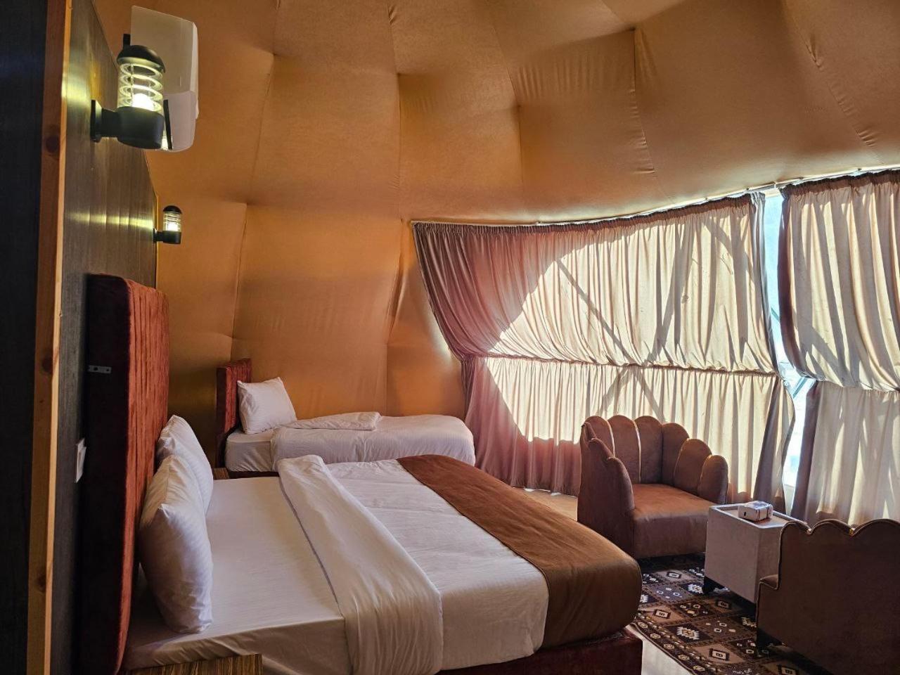 Wadi Rum Oscar Camp Bagian luar foto