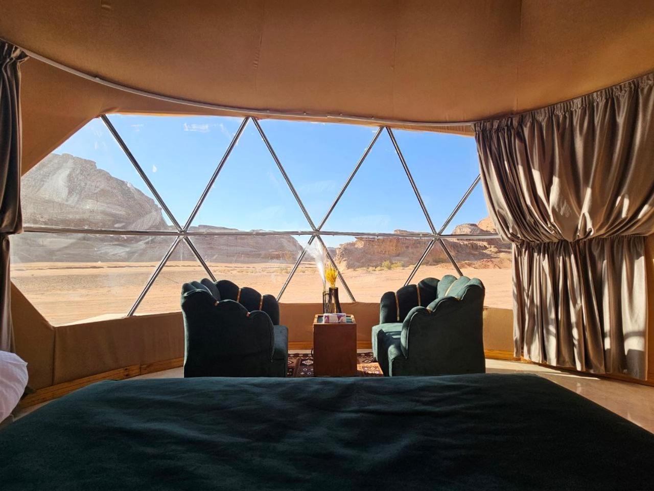 Wadi Rum Oscar Camp Bagian luar foto