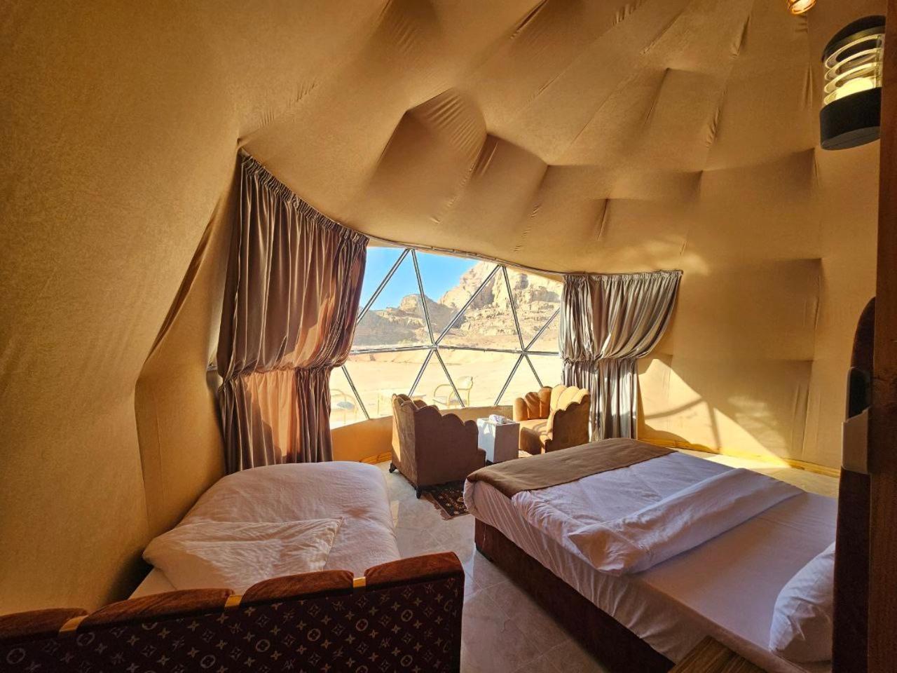 Wadi Rum Oscar Camp Bagian luar foto